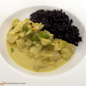Fenchel-Lauchragout nebem schwarzem Reis