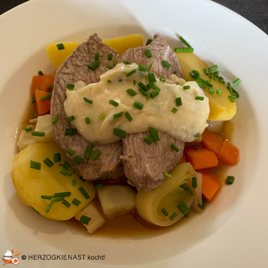 Kalbstafelspitz mit Gemüse und Roux