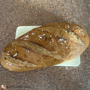 Ein ganzes Dinkelbrot