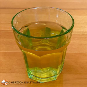 Grüner Tee Coldbrew im Glas